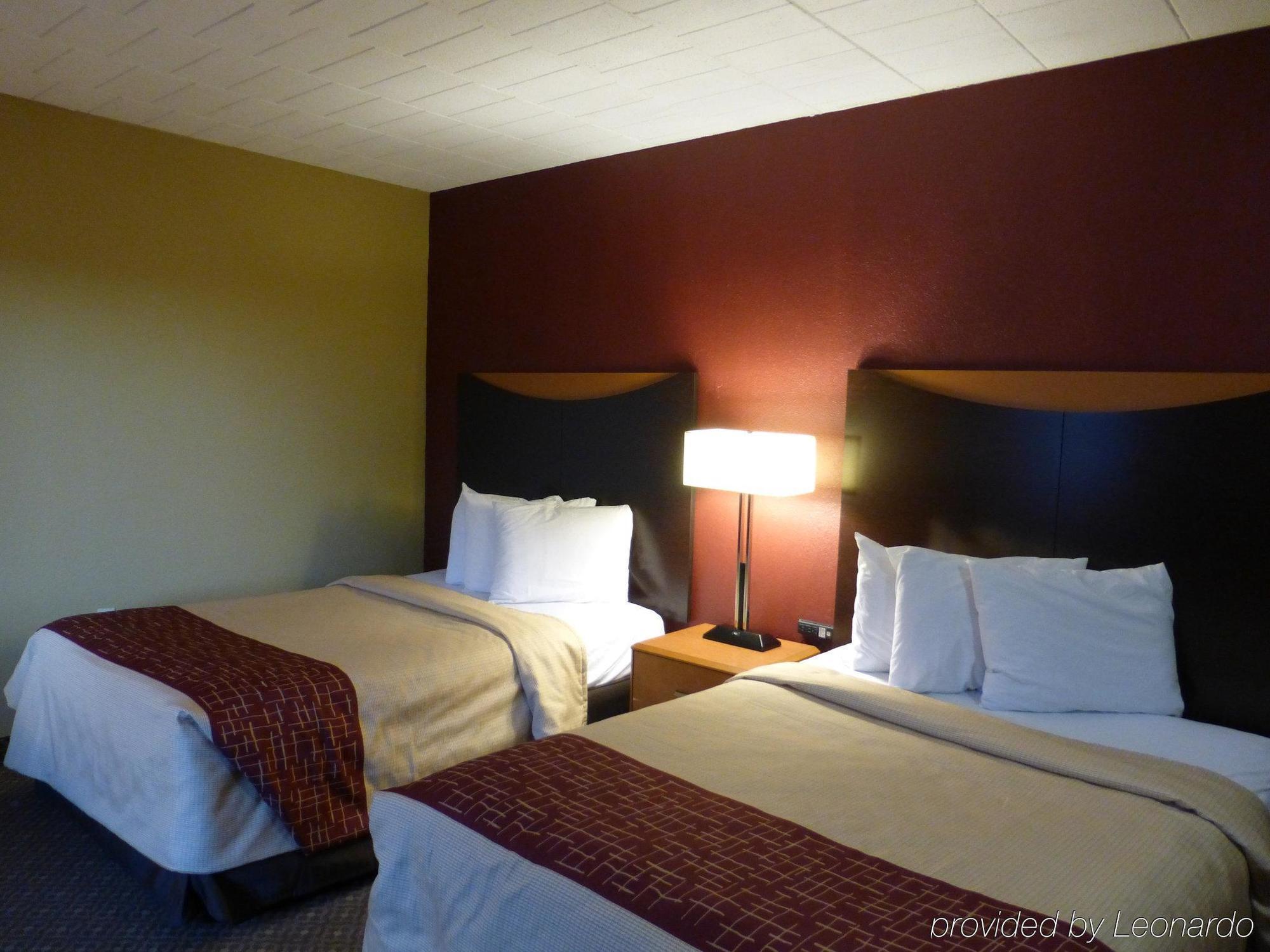 Red Roof Inn Baltimore Northwest Екстериор снимка