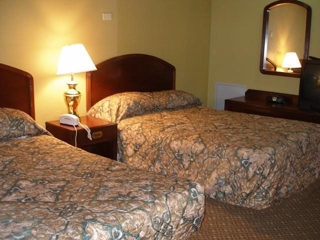 Red Roof Inn Baltimore Northwest Стая снимка